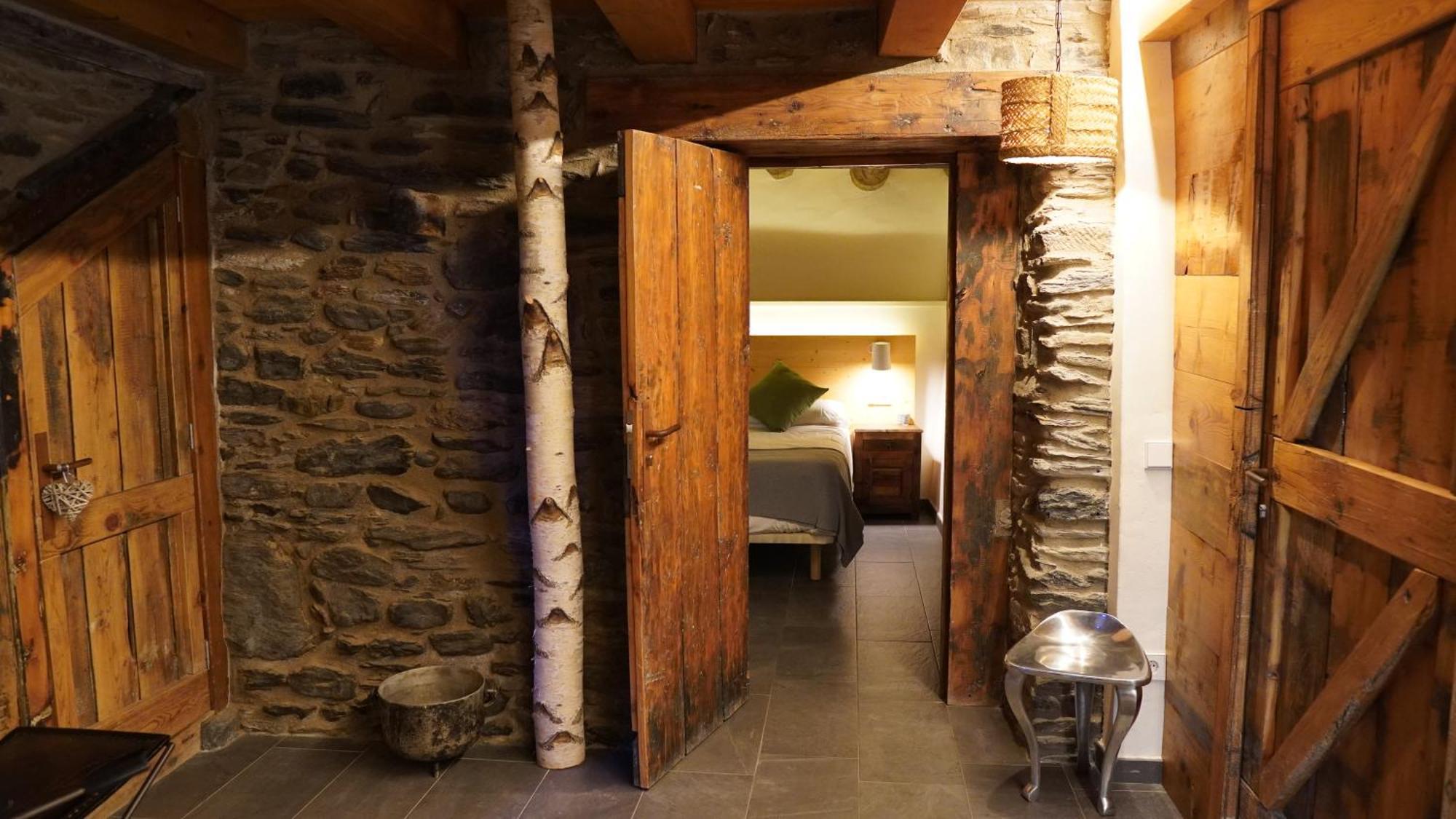 Cal Batlle Casa Rural La Cortinada Ngoại thất bức ảnh